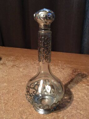 AVON REGENCE COLOGNE RIVIERA SILVER TONE FILIGREE PERFUME BOTTLE EMPTY